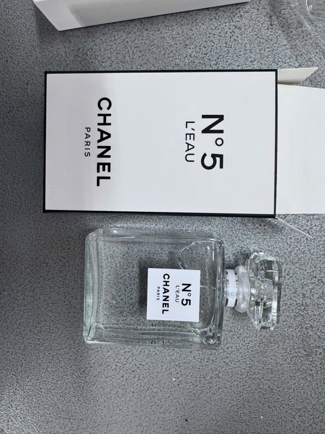 Triệt phá đường dây buôn bán mỹ phẩm giả quy mô lớn trên không gian mạng- Ảnh 7.