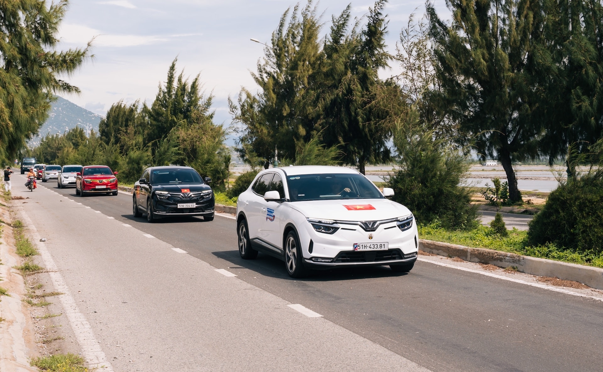 VinFast tặng quà Tết lên tới 3 năm sạc pin miễn phí cho khách hàng - 1