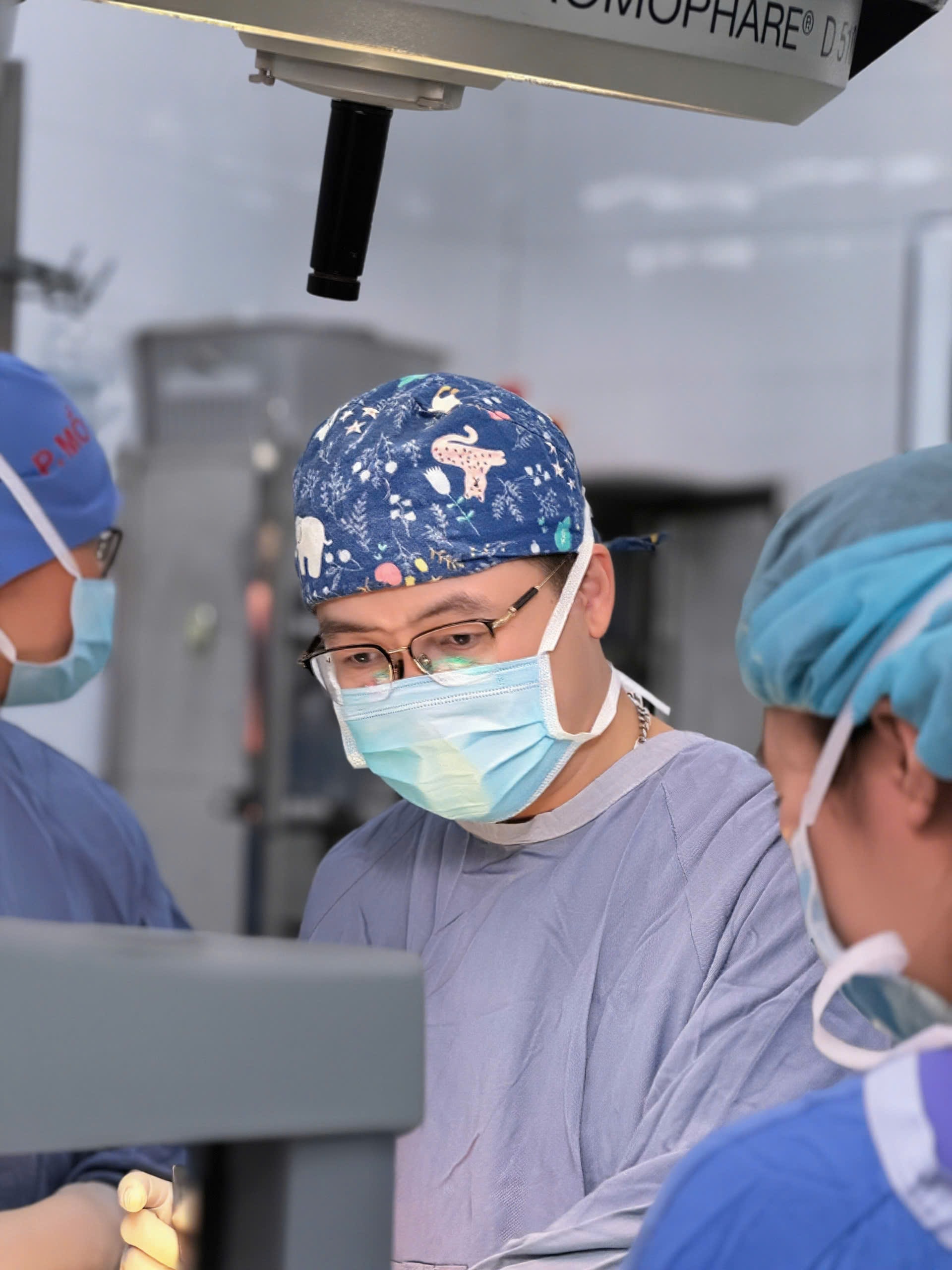 Nam bệnh nhân nhập viện cấp cứu vì xương cá kích thước lớn 'đi lạc' xuống... ruột non- Ảnh 1.