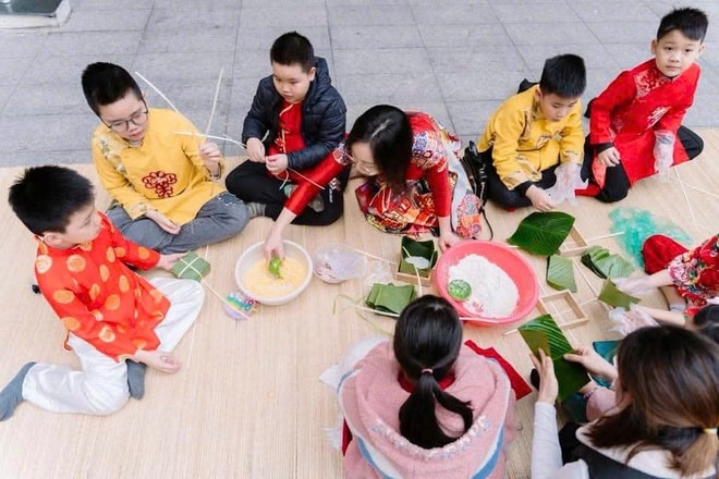 Học sinh Thủ đô rộn ràng trải nghiệm Tết Việt ngay tại sân trường- Ảnh 7.