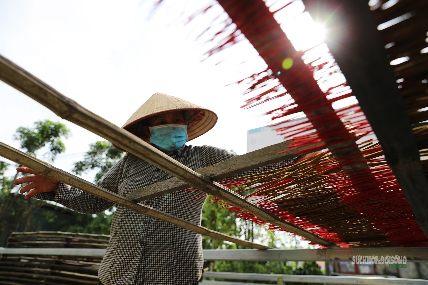 Sắc Tết rực rỡ tại làng hương Quảng Phú Cầu- Ảnh 8.