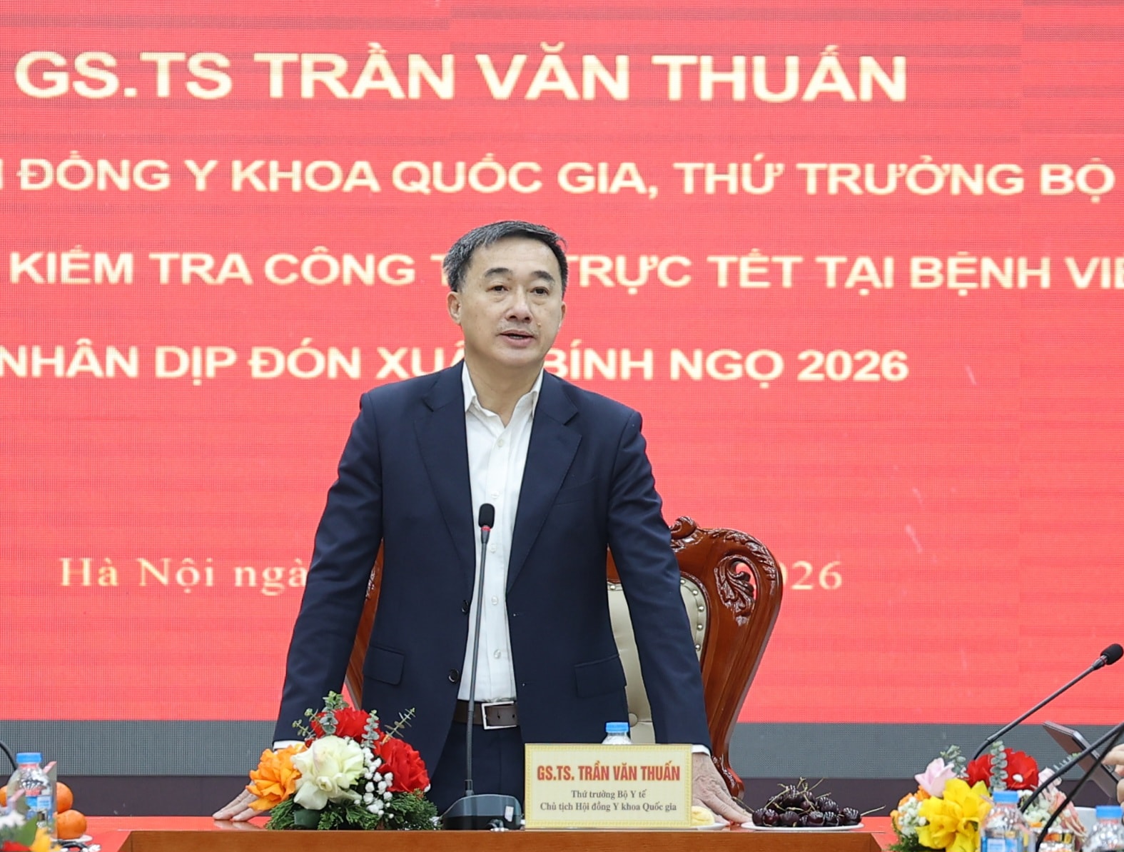 Thứ trưởng Trần Văn Thuấn thăm, kiểm tra công tác y tế dịp Tết Bính Ngọ tại 3 bệnh viện của Hà Nội- Ảnh 1. Thứ trưởng Trần Văn Thuấn thăm, kiểm tra công tác y tế dịp Tết Bính Ngọ tại 3 bệnh viện của Hà Nội- Ảnh 1.