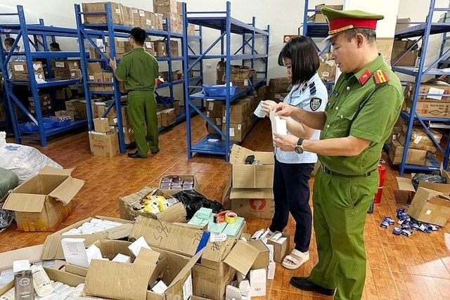 Thông báo quan trọng của Bộ Công an đối với doanh nghiệp, hộ kinh doanh- Ảnh 1. Thông báo quan trọng của Bộ Công an đối với doanh nghiệp, hộ kinh doanh- Ảnh 1.