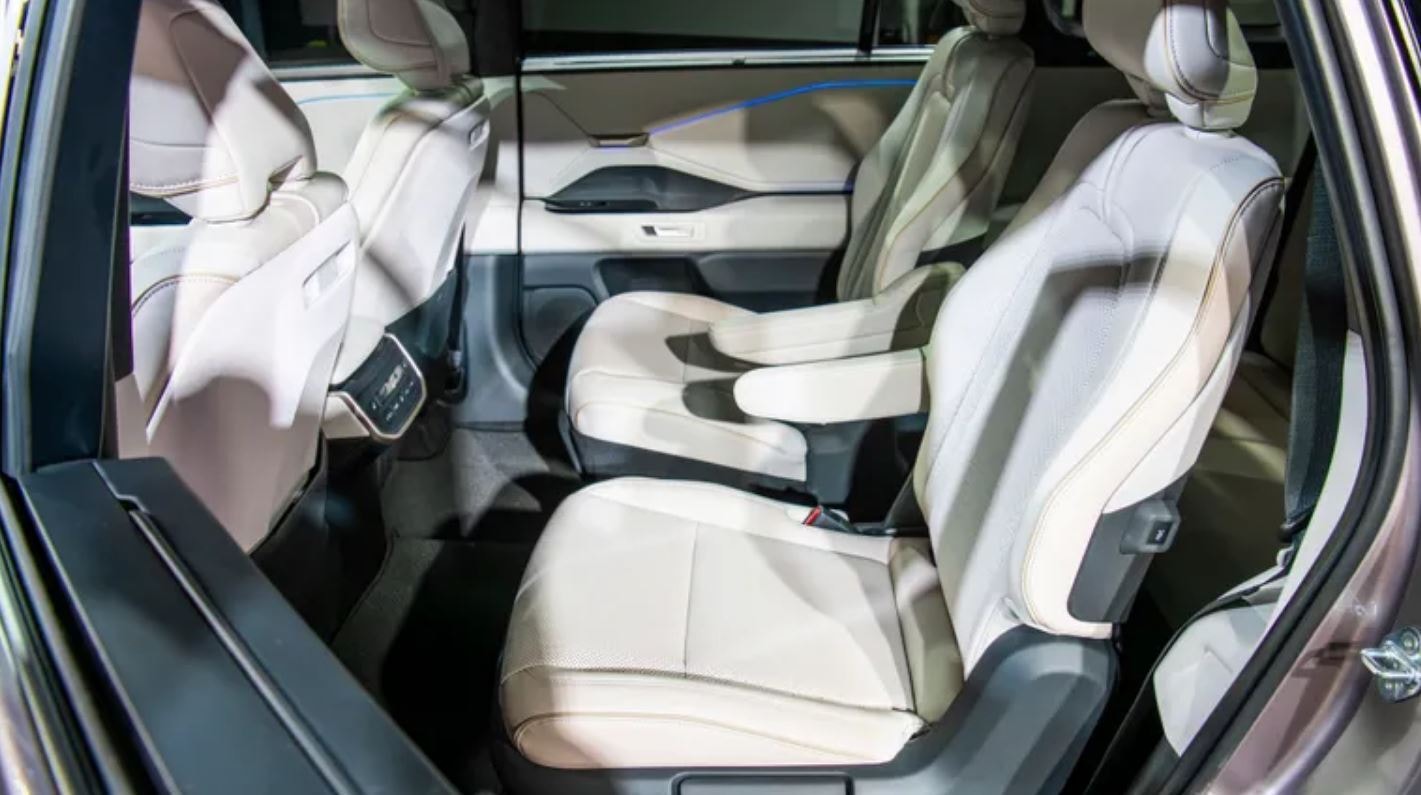 Toyota Highlander 2027 khai tử bản xăng - 4