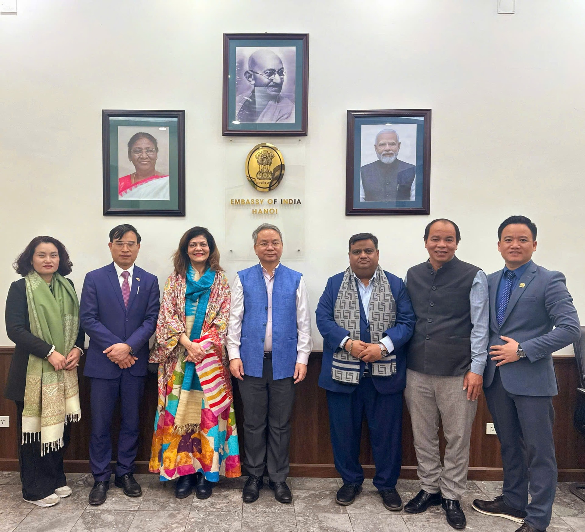 Đoàn công tác làm việc với tham tán Ấn Độ tại Việt Nam