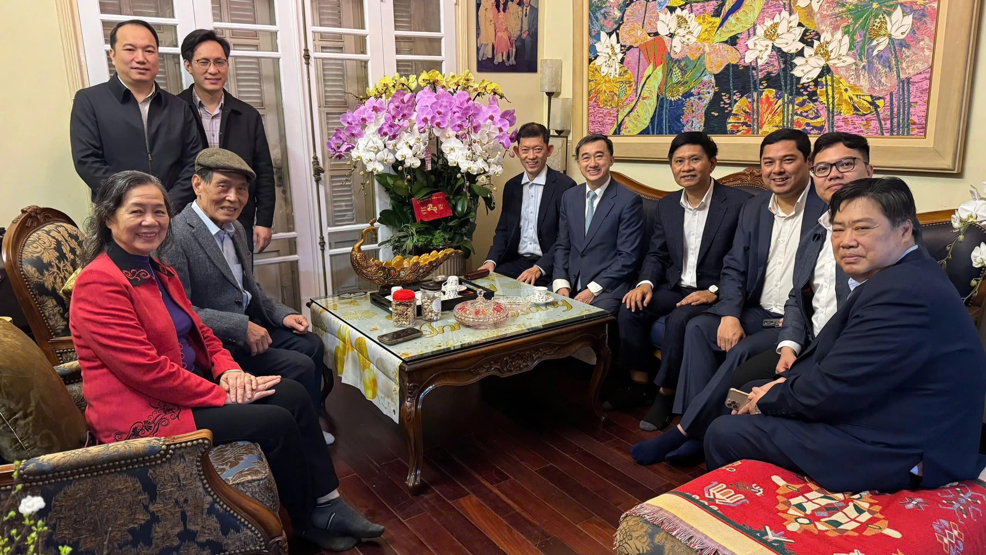 Thứ trưởng Bộ Y tế Trần Văn Thuấn thăm, chúc Tết gia đình nhiều Giáo sư đầu ngành- Ảnh 4.