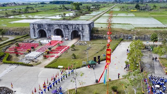 Sức sống mới của một Di sản thế giới qua những phong tục Tết truyền thống- Ảnh 6. Sức sống mới của một Di sản thế giới qua những phong tục Tết truyền thống- Ảnh 6.