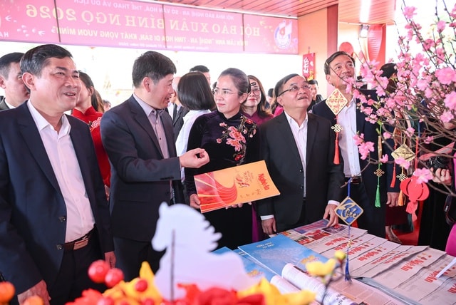 Nghệ An khai mạc Hội báo Xuân Bính Ngọ 2026: Báo chí đồng hành phát triển quê hương- Ảnh 5.