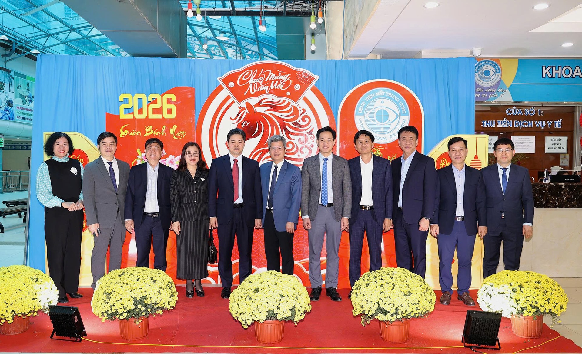 Thứ trưởng Thường trực Vũ Mạnh Hà thăm, chúc Tết, kiểm tra công tác khám chữa bệnh tại Bệnh viện Nhi và Mắt TW- Ảnh 12. Thứ trưởng Thường trực Vũ Mạnh Hà thăm, chúc Tết, kiểm tra công tác khám chữa bệnh tại Bệnh viện Nhi và Mắt TW- Ảnh 12.