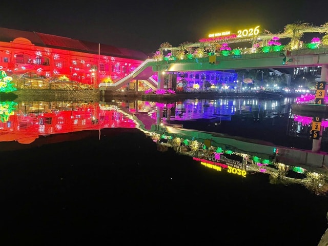 Tấp nập chợ hoa xuân ‘Trên bến dưới thuyền’ tái hiện không gian Tết Nam Bộ- Ảnh 10.