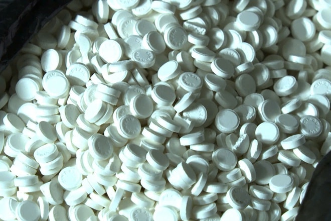 Nhiều vụ sản xuất, buôn bán thực phẩm giả bị phát hiện trước Tết- Ảnh 8.