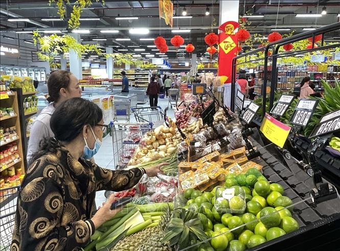 Thị trường hoa, cây cảnh Tết: Nơi trầm lắng, nơi cháy hàng- Ảnh 5.