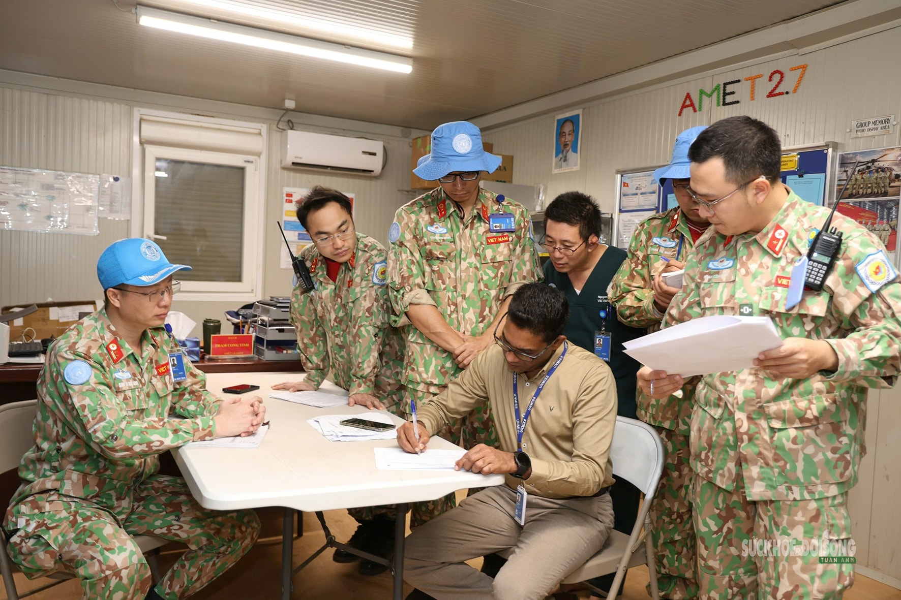 Bác sĩ của lực lượng gìn giữ hòa bình Việt Nam tại Sudan hoàn thành kiểm tra COE trước Tết 2026- Ảnh 2.