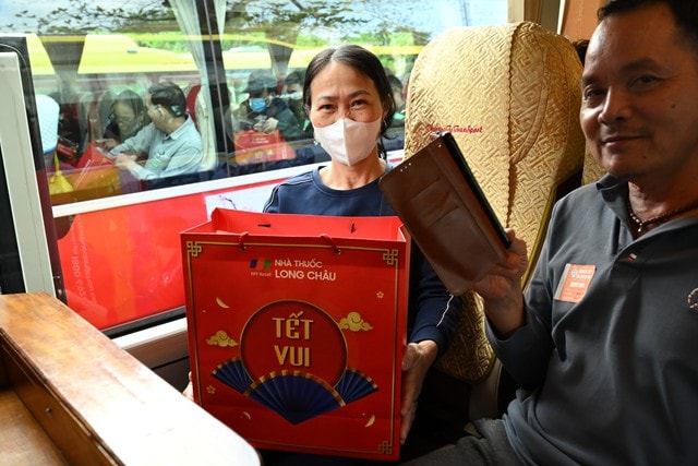 ‘Chuyến xe yêu thương’ cùng Long Châu mang Tết đến với bệnh nhân có hoàn cảnh khó khăn- Ảnh 4.