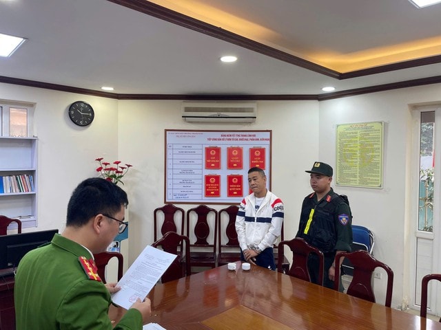 Bắt tạm giam Tuấn 'Ve' trong đường dây nhập lậu xe mô tô phân khối lớn- Ảnh 1. Bắt tạm giam Tuấn 'Ve' trong đường dây nhập lậu xe mô tô phân khối lớn- Ảnh 1.