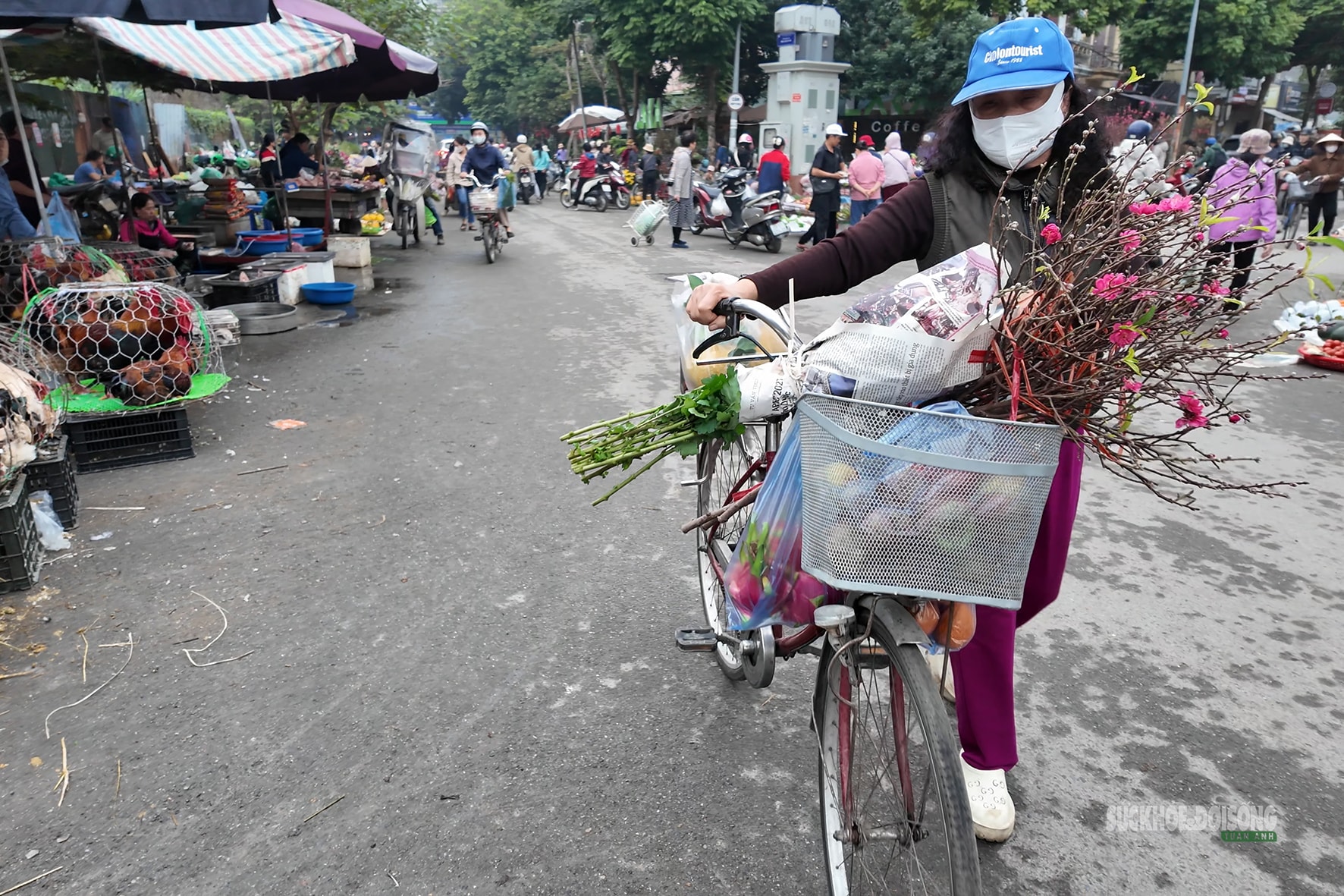Sắc màu Tết quê giữa lòng Thủ đô- Ảnh 10. Sắc màu Tết quê giữa lòng Thủ đô- Ảnh 10.