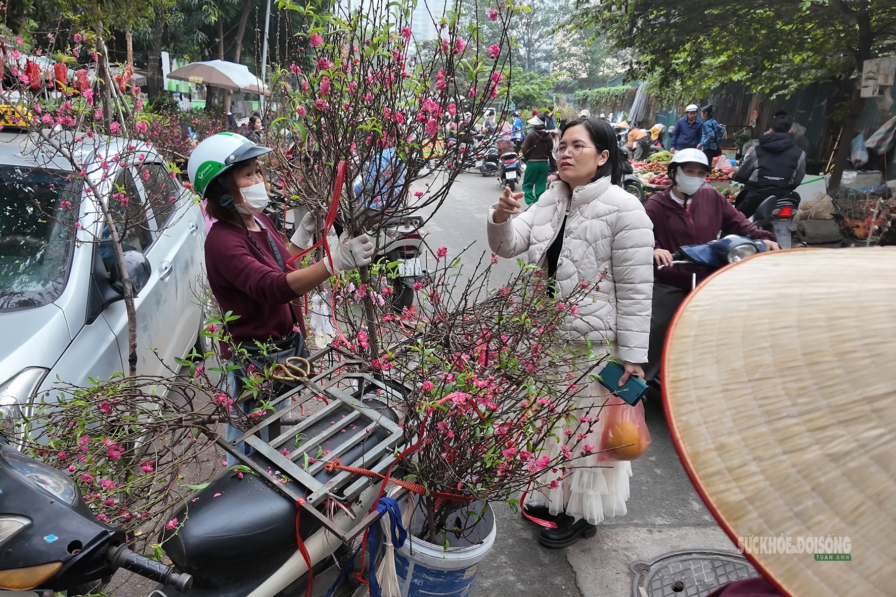 Sắc màu Tết quê giữa lòng Thủ đô- Ảnh 3. Sắc màu Tết quê giữa lòng Thủ đô- Ảnh 3.