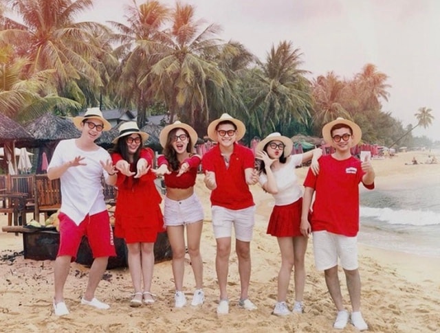 Hành trình đón xuân, 'ăn' Tết khác biệt của người trẻ- Ảnh 1. Hành trình đón xuân, 'ăn' Tết khác biệt của người trẻ- Ảnh 1.