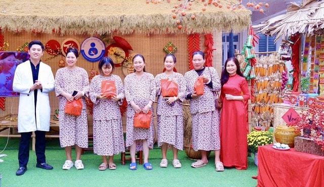 Tết, bệnh viện bước vào cao điểm trực cấp cứu- Ảnh 2. Tết, bệnh viện bước vào cao điểm trực cấp cứu- Ảnh 2.