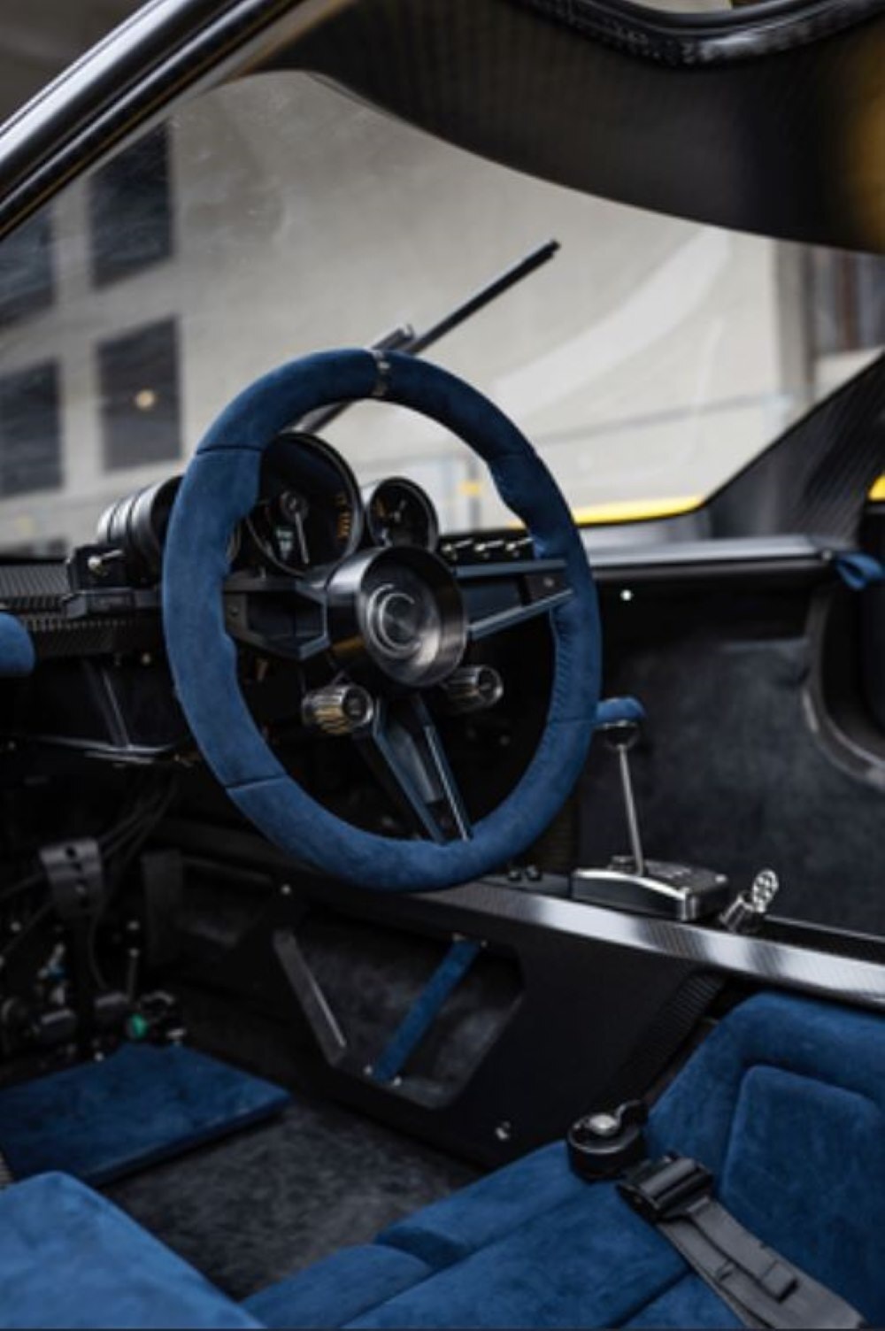 Khoang lái 01 Zagato.