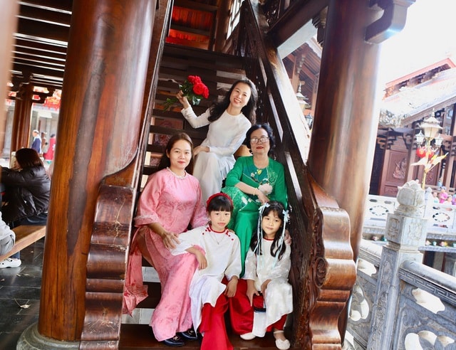 Rộn ràng chụp ảnh Tết tại ngôi chùa cuối cùng Việt Nam được phong Sắc tứ- Ảnh 10. Rộn ràng chụp ảnh Tết tại ngôi chùa cuối cùng Việt Nam được phong Sắc tứ- Ảnh 10.