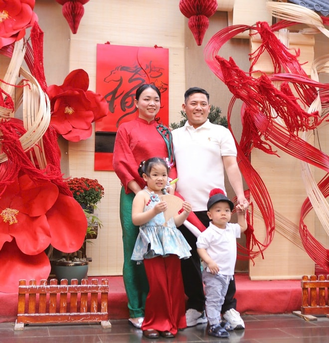 Rộn ràng chụp ảnh Tết tại ngôi chùa cuối cùng Việt Nam được phong Sắc tứ- Ảnh 8. Rộn ràng chụp ảnh Tết tại ngôi chùa cuối cùng Việt Nam được phong Sắc tứ- Ảnh 8.