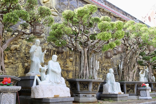 Rộn ràng chụp ảnh Tết tại ngôi chùa cuối cùng Việt Nam được phong Sắc tứ- Ảnh 13. Rộn ràng chụp ảnh Tết tại ngôi chùa cuối cùng Việt Nam được phong Sắc tứ- Ảnh 13.