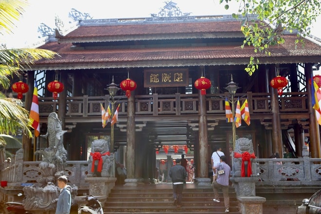 Rộn ràng chụp ảnh Tết tại ngôi chùa cuối cùng Việt Nam được phong Sắc tứ- Ảnh 6. Rộn ràng chụp ảnh Tết tại ngôi chùa cuối cùng Việt Nam được phong Sắc tứ- Ảnh 6.