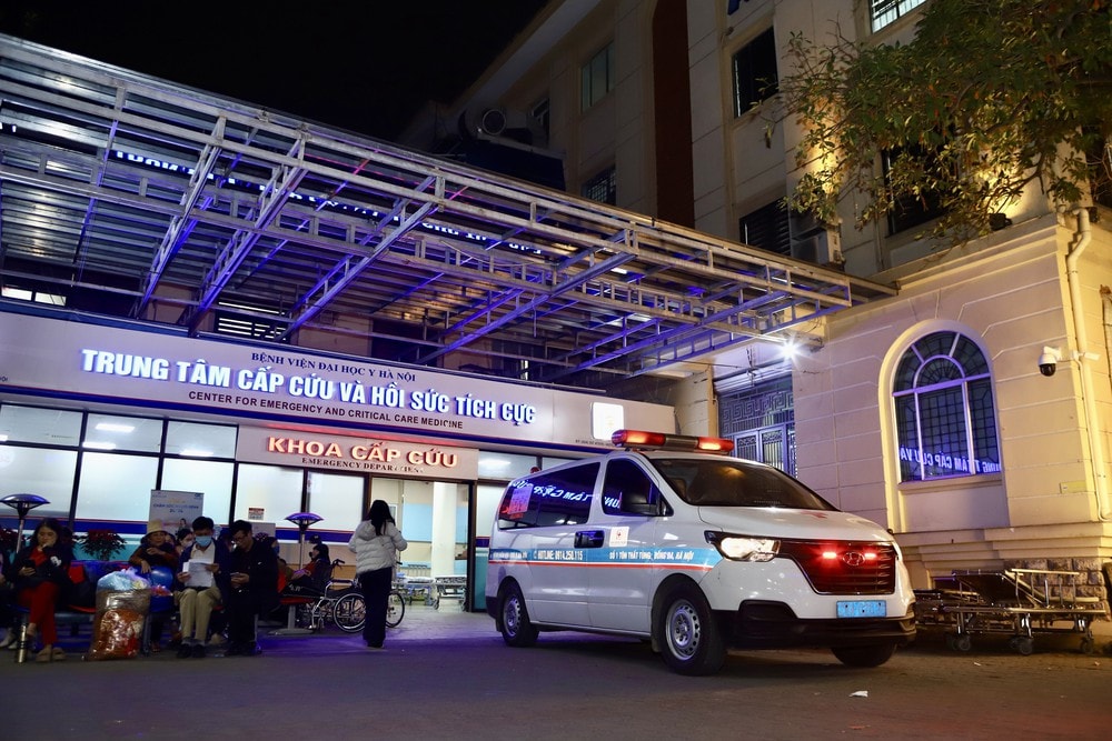 Tết bệnh viện (2): Giao thừa không náo nhiệt- Ảnh 4.