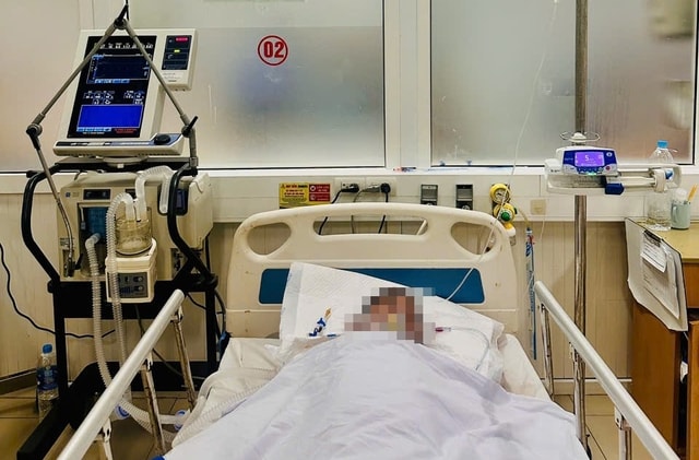 Tết đến, cảnh báo nguy cơ ngộ độc rượu tăng cao- Ảnh 1.