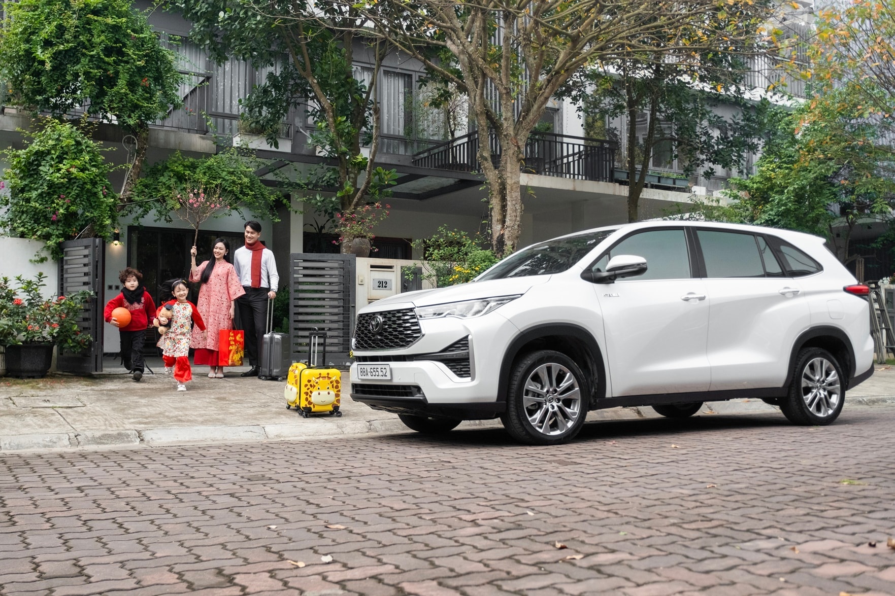 Toyota có mức tăng trưởng doanh số xe hybrid ấn tượng. (Ảnh: TMV)