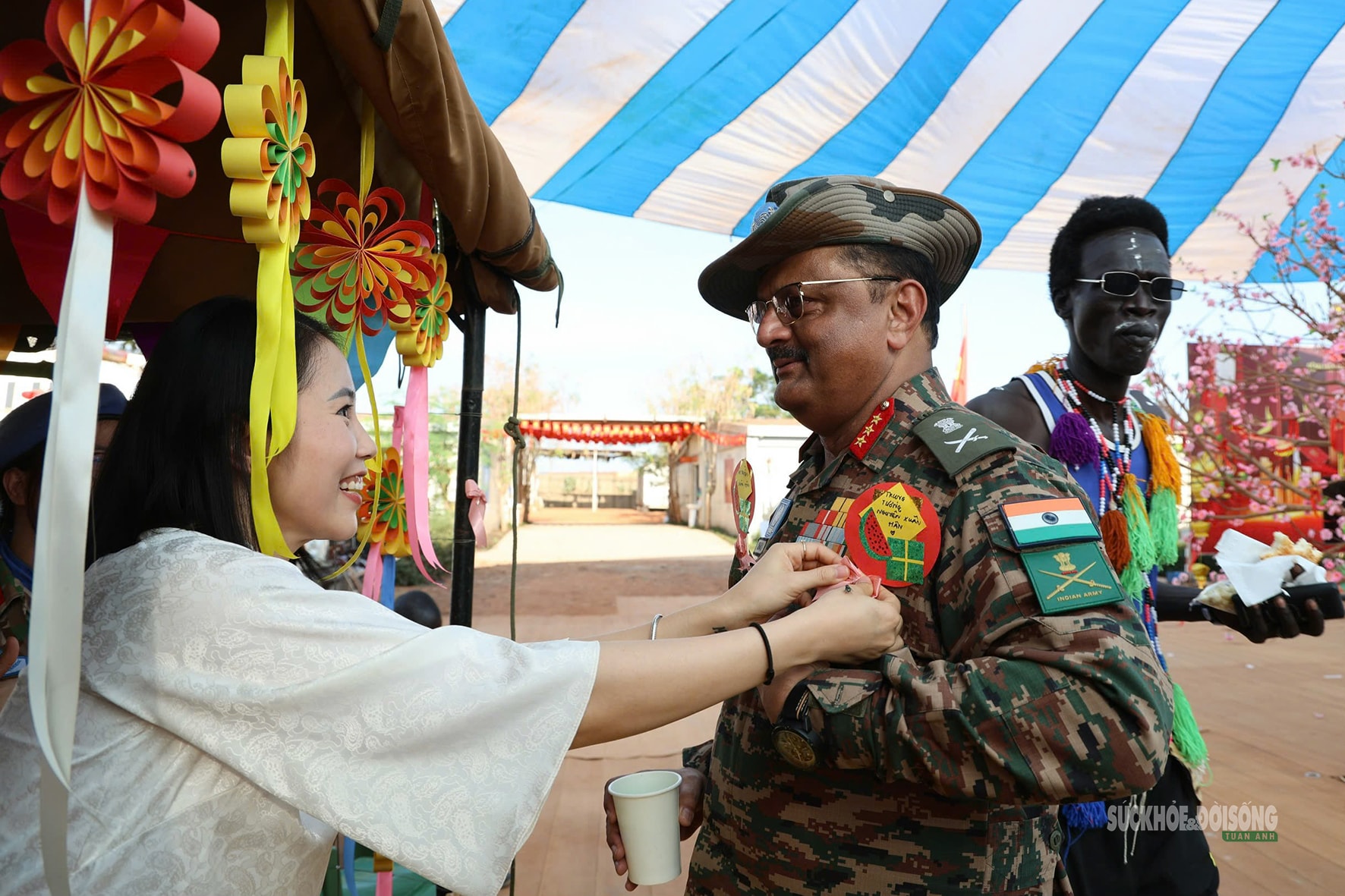 Bác sĩ Việt Nam tại Phái bộ Liên Hợp Quốc giữ trọn hương Xuân- Ảnh 6.