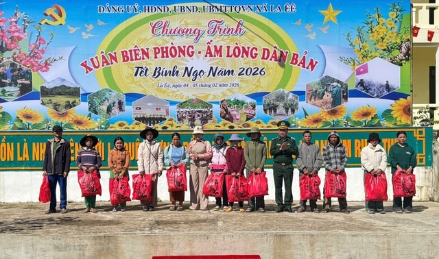 Xuân yêu thương nơi cuối trời biên cương La Êê- Ảnh 2.