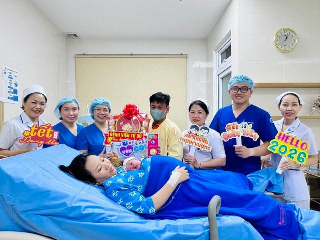 Đón chào những bé 'ngựa vàng' đầu tiên của năm Bính Ngọ ở TPHCM- Ảnh 5.