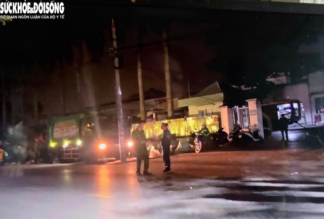 Cháy xưởng giày da trong đêm Giao thừa tại Hải Phòng- Ảnh 1. Cháy xưởng giày da trong đêm Giao thừa tại Hải Phòng- Ảnh 1.