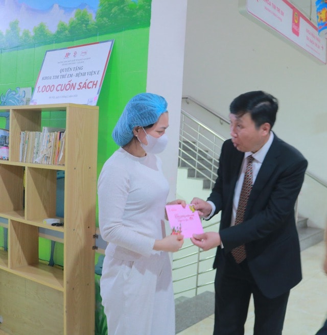 Giao thừa trắng đêm ở Bệnh viện E: Nhiều ca nguy kịch được cấp cứu kịp thời- Ảnh 5.