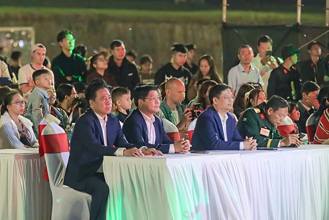 Du xuân hoàng cung, trải nghiệm hái lộc đầu năm giữa không gian di sản Huế- Ảnh 6. Du xuân hoàng cung, trải nghiệm hái lộc đầu năm giữa không gian di sản Huế- Ảnh 6.