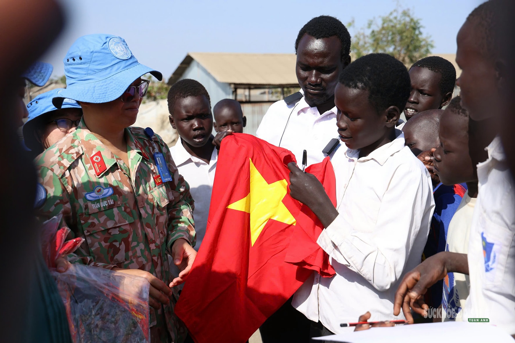 Theo chân những bác sĩ Mũ nồi xanh Việt Nam 'ăn Tết' ở Bentiu- Ảnh 1.