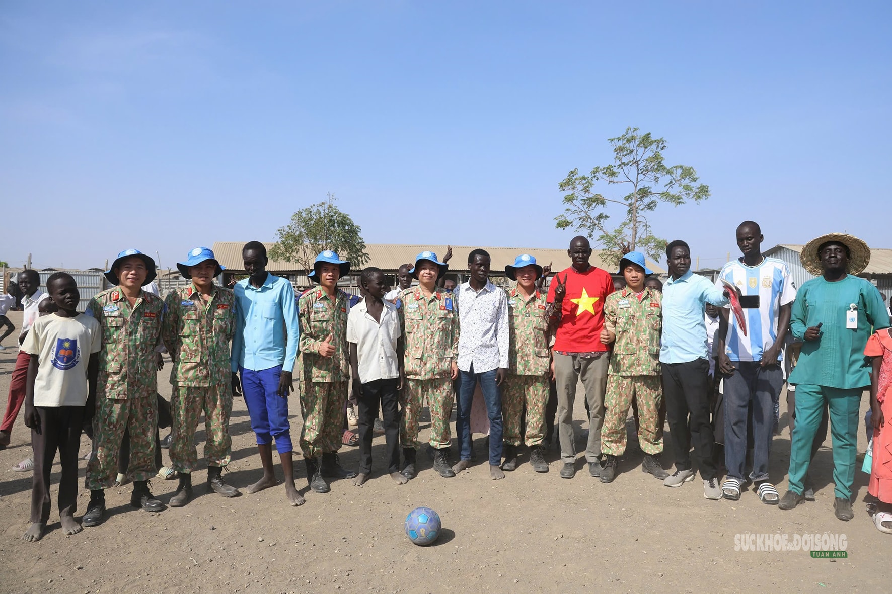 Theo chân những bác sĩ Mũ nồi xanh Việt Nam 'ăn Tết' ở Bentiu- Ảnh 7.