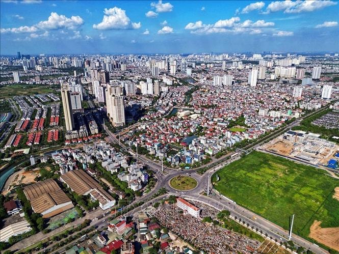 Bất động sản 2026: Rời 'xương sống' ngân hàng, tìm vốn trên sàn- Ảnh 1.