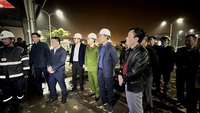 Sức khỏe của 10 nạn nhân bị găm đầy dị vật sau vụ nổ hiện như thế nào?- Ảnh 1.