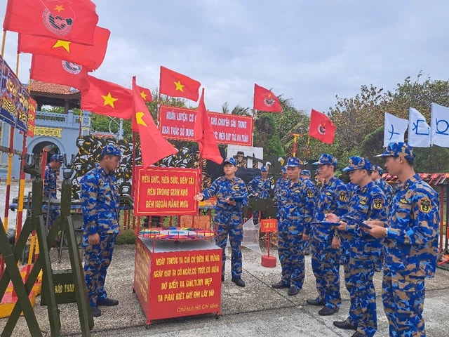 Sôi nổi ra quân huấn luyện năm 2026 trên các đảo ở Trường Sa- Ảnh 3.