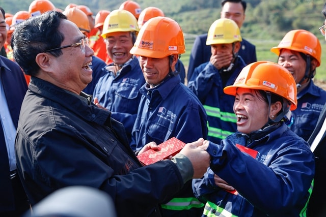 Thủ tướng: Tăng tốc hoàn thành cao tốc Đồng Đăng - Trà Lĩnh trước 30/4- Ảnh 4. Thủ tướng: Tăng tốc hoàn thành cao tốc Đồng Đăng - Trà Lĩnh trước 30/4- Ảnh 4.