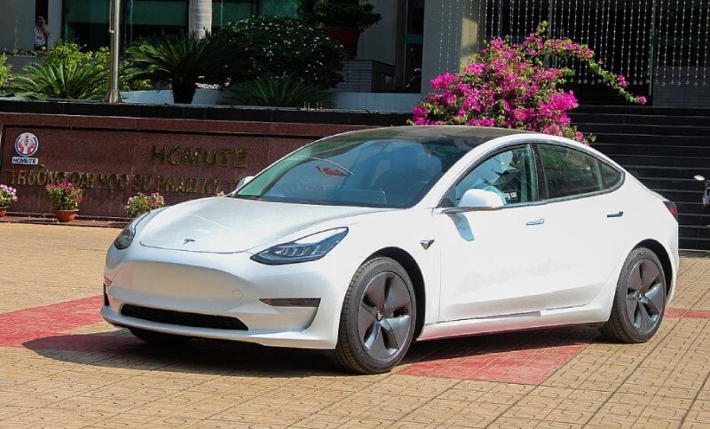 Một trong những mẫu xe điện của hãng Tesla