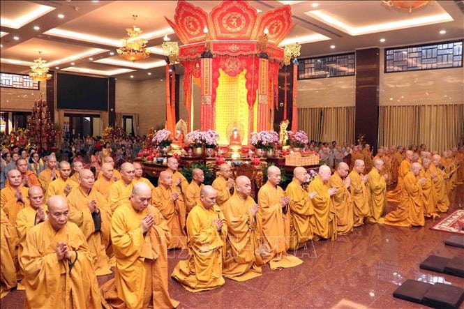 Lễ cầu nguyện quốc thái dân an và tưởng niệm nạn nhân đại dịch COVID-19- Ảnh 5.