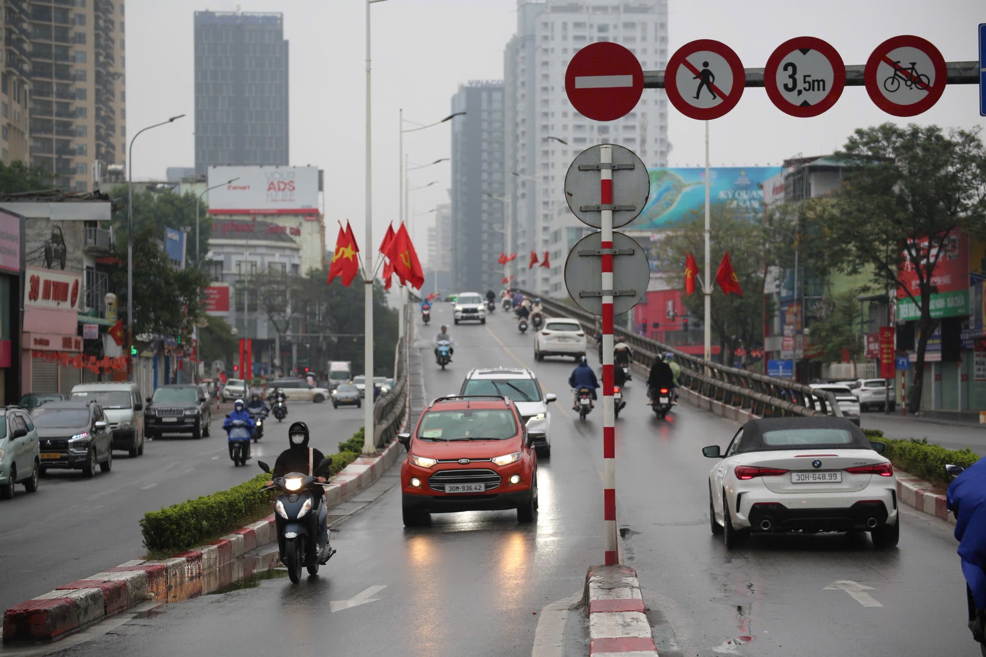 Ngày cuối nghỉ Tết, giao thông Hà Nội diễn biến thế nào?- Ảnh 8.