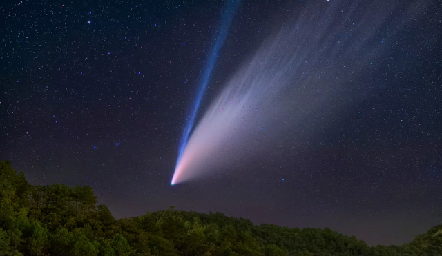 Sao chổi rực sáng như Trăng rằm 'sắp ghé' thăm Trái Đất- Ảnh 1.