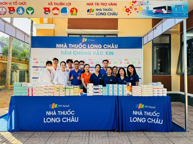 Long Châu chân thành gửi trao Tết ấm, Tết khỏe mạnh đến bà con mọi miền - Ảnh 2.