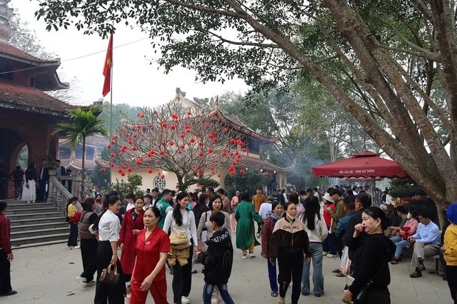 Sức hút du lịch tại xứ Thanh những ngày đầu Xuân- Ảnh 4.