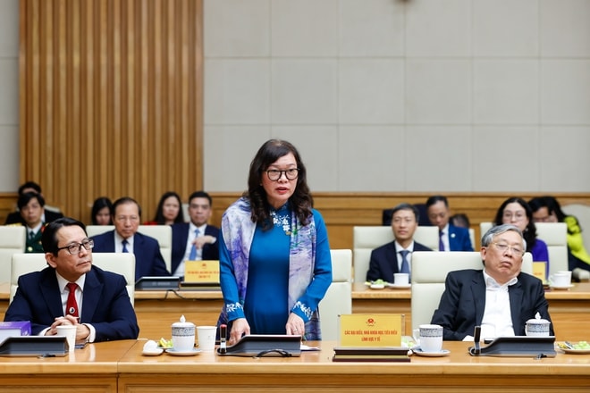 Thủ tướng: Nghề y là một nghề cao quý, là biểu tượng của sự hy sinh, lòng nhân ái, trí tuệ, sự kiên trì...- Ảnh 6. Thủ tướng: Nghề y là một nghề cao quý, là biểu tượng của sự hy sinh, lòng nhân ái, trí tuệ, sự kiên trì...- Ảnh 6.